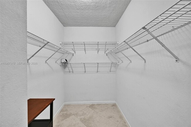 Building Photo - 2501 S Ocean Dr