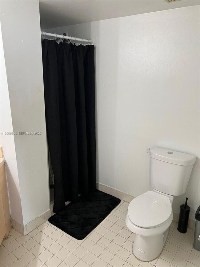 Building Photo - 7125 NW 186th St