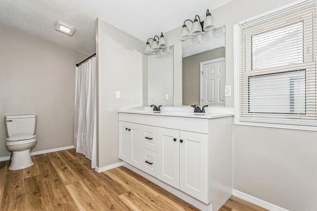 Building Photo - This move-in-ready home truly has it all comfort, function, and thoughtful upgrades throughout!