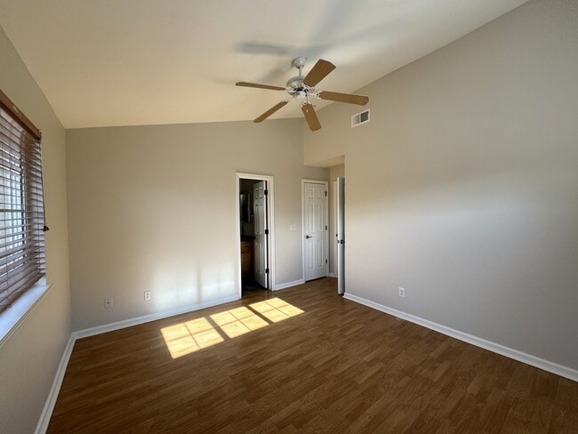 Building Photo - 2848 W Centennial Dr