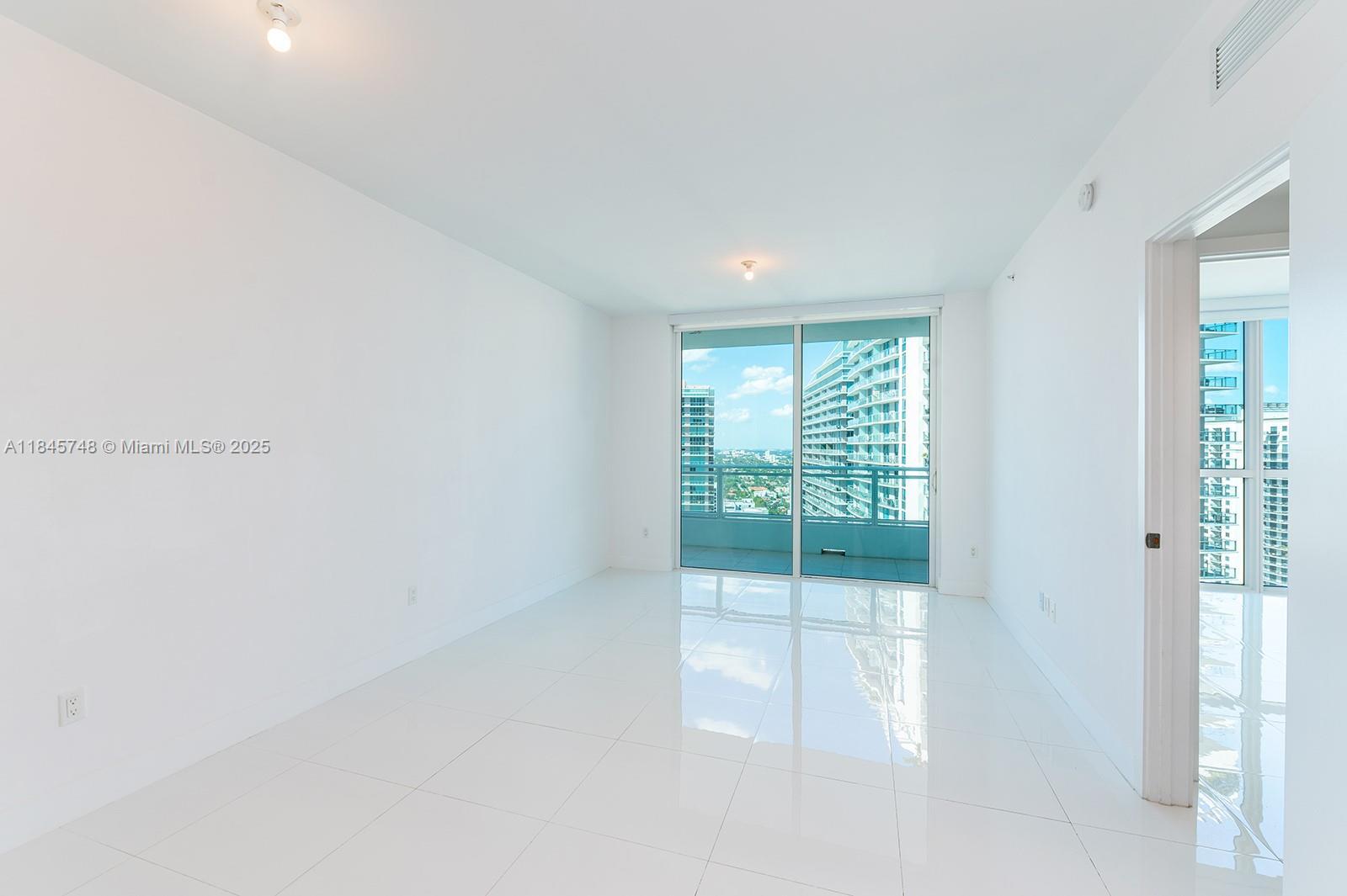 Building Photo - 1080 Brickell Ave