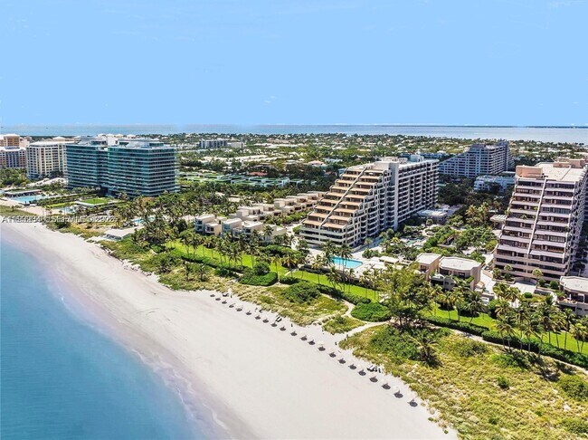 Building Photo - 151 Crandon Blvd