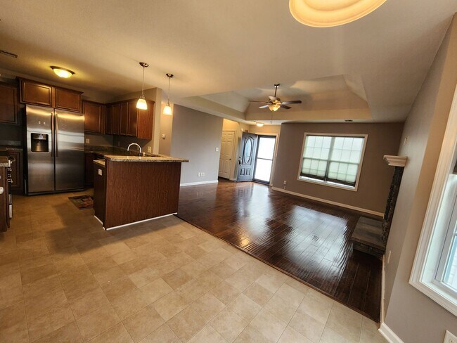 Building Photo - Welcome Home!