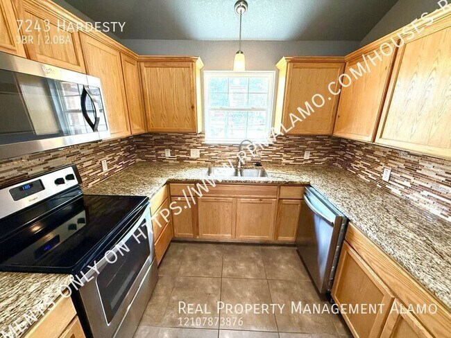 Building Photo - 7243 Hardesty-