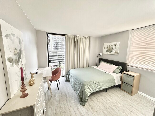 Building Photo - 441 Lewers St