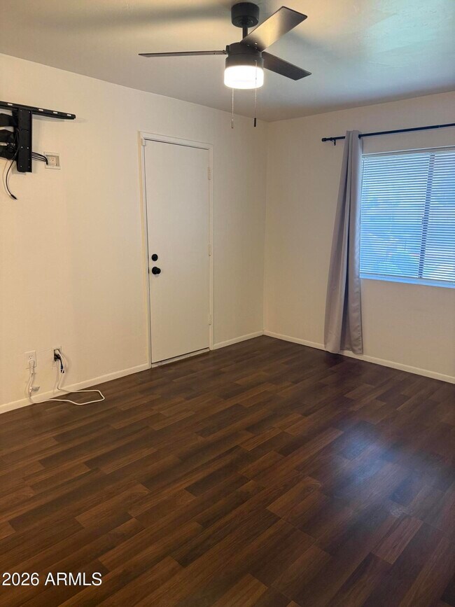 Building Photo - 10828 N Biltmore Dr