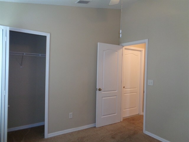 Building Photo - 8115 Canterbury Lake Blvd