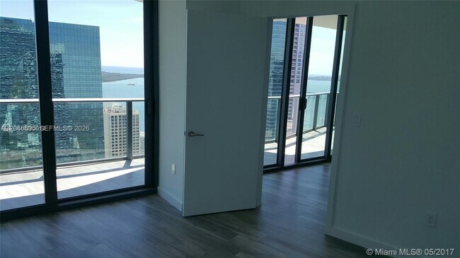 Building Photo - 1300 S Miami Ave