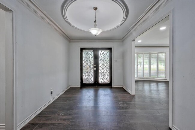 Building Photo - 5319 S Braeswood Blvd