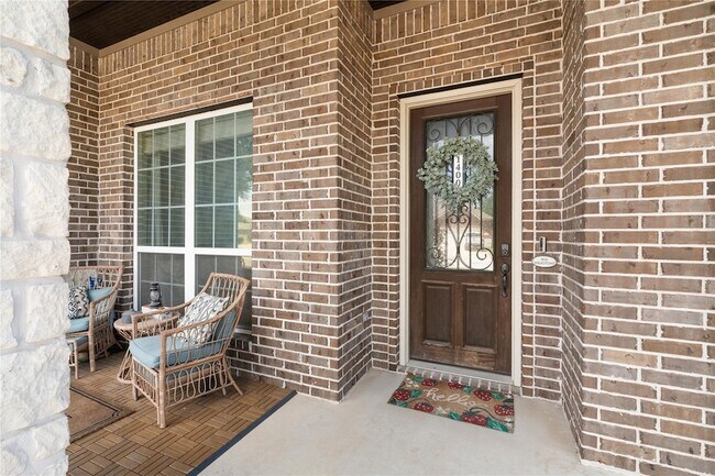 Building Photo - 1400 Horizon View Dr