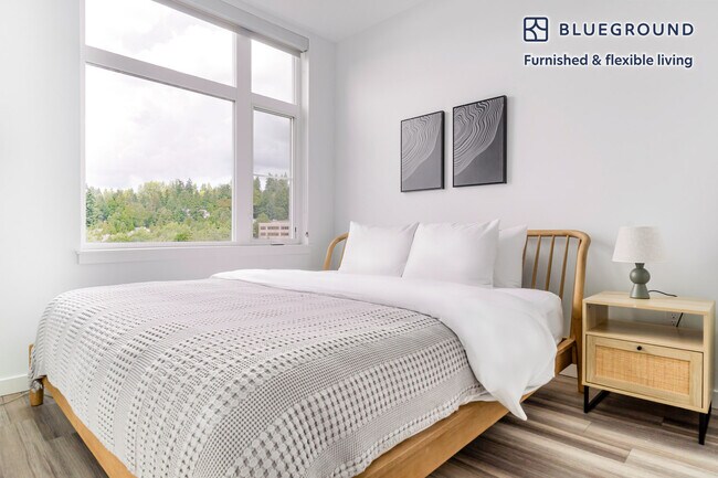 Building Photo - 8709 161st Avenue Northeast