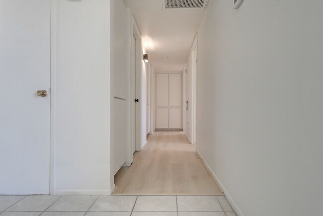 Building Photo - Spacious 4BR Tempe Home with Private Pool Near ASU