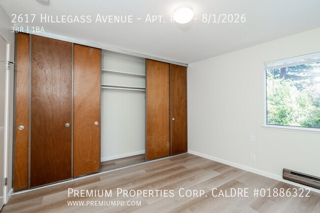 Building Photo - 2617 Hillegass Ave