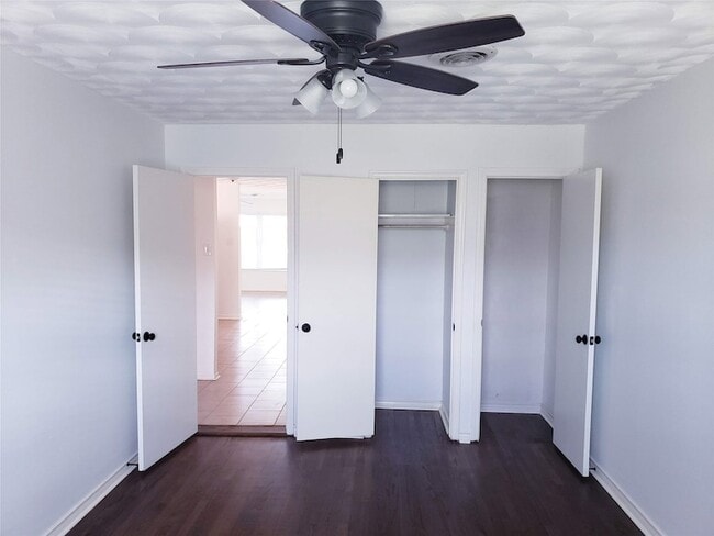 Building Photo - 11038 Wyatt St