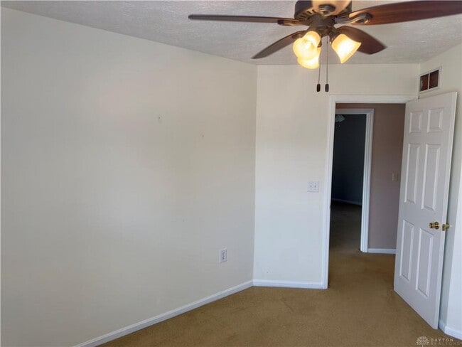 Building Photo - 5251 Mallet Club Dr