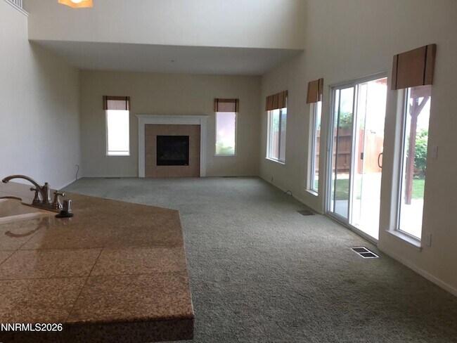 Building Photo - 3200 Cityview Terrace