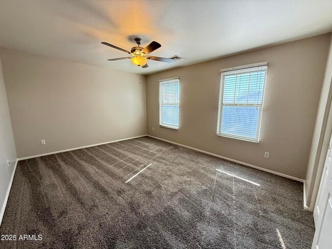 Building Photo - 9124 W Wilshire Ave