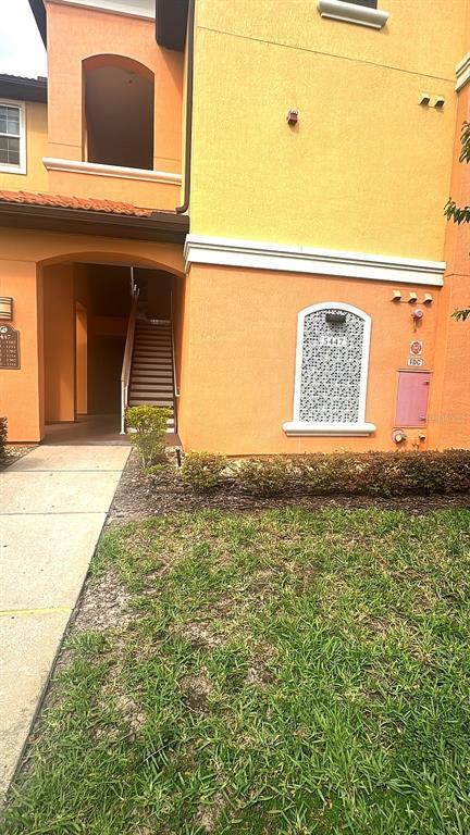 Building Photo - 5483 Vineland Rd