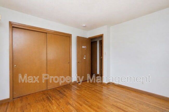 Building Photo - 4414 63rd St