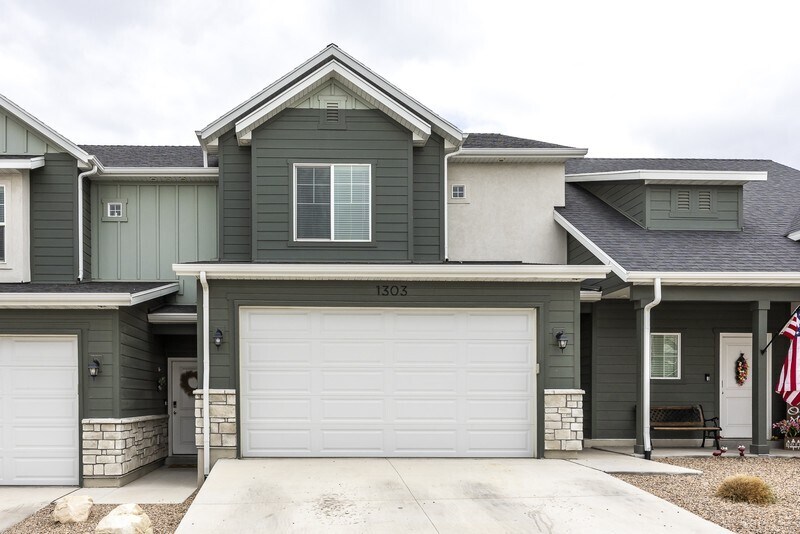 Building Photo - 1303 E 920 N