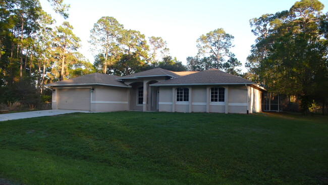 Primary Photo - 5740 Zinkle St