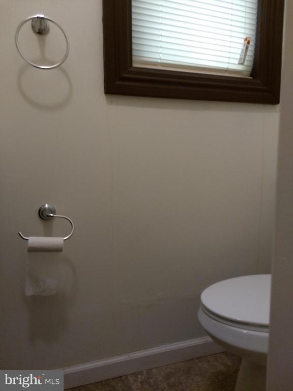 Building Photo - 221 Ann St