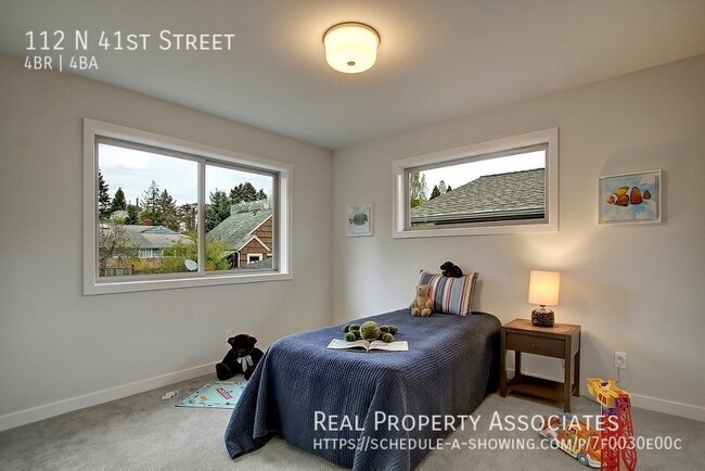 Building Photo - 112 N 41st St