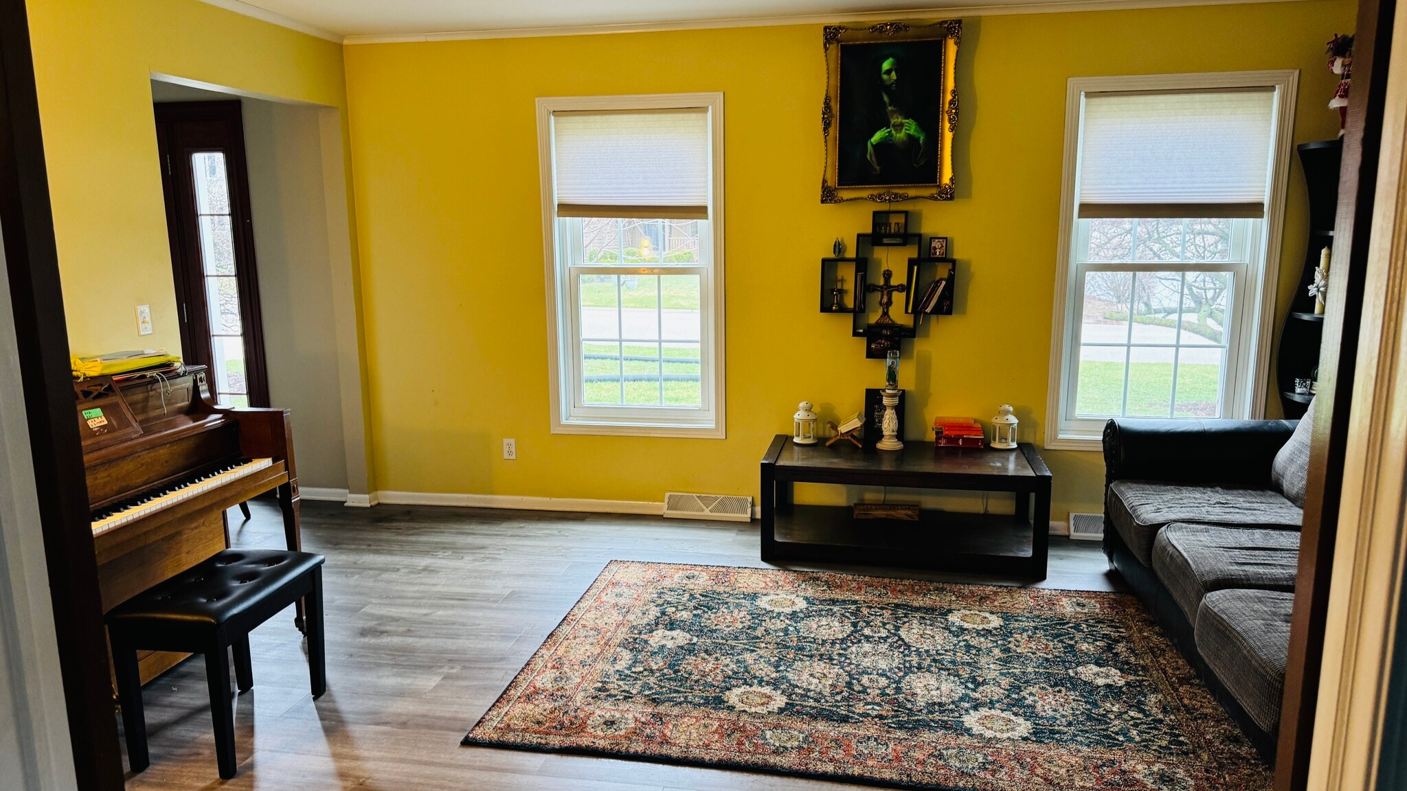 Building Photo - W174N5125 Mulberry Ln