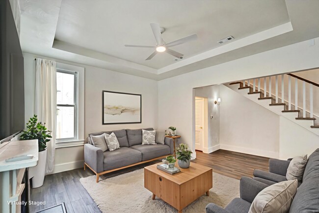 Building Photo - Where Vintage Vibes Meet Modern Mojo—Rent This Rare Historic 4BR/2BA Duplex in Norfolk’s Park Place