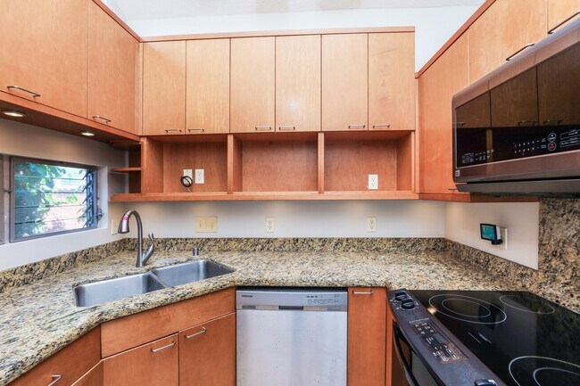 Building Photo - 99-1362-1362 Hele Mauna Pl