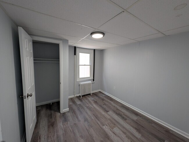 Building Photo - 513 N Indiana Ave