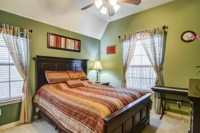 Building Photo - 2005 Loma Alta Dr