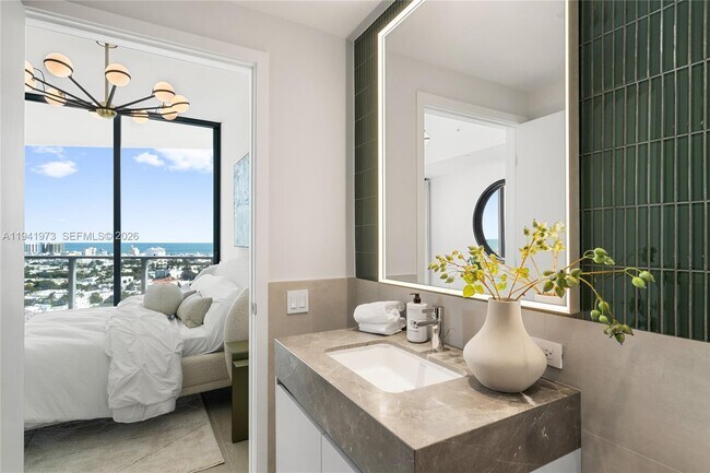 Building Photo - 500 Alton Rd