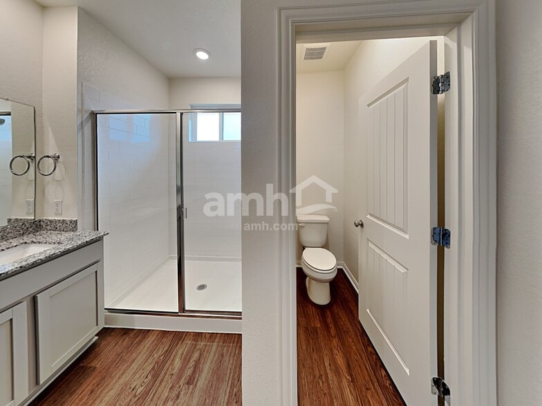 Building Photo - 175 Pebble Creek Run