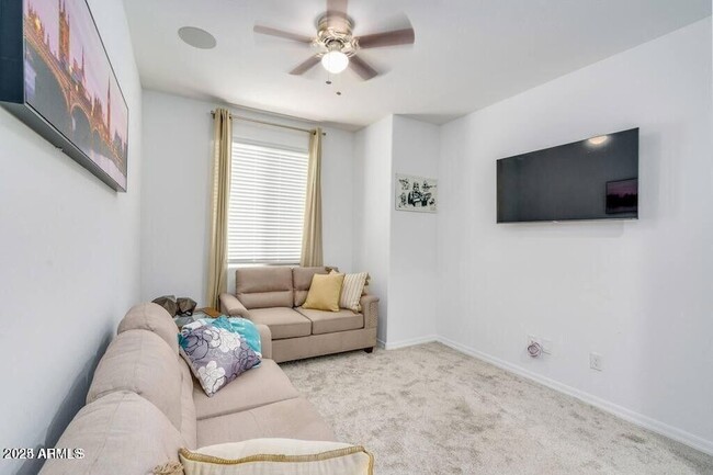 Building Photo - 17723 W Bajada Rd