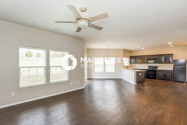 Building Photo - 4 Bedroom Pet-Friendly Home in Clayton, NC...