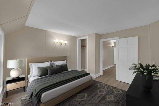 Building Photo - 116 Mercer St