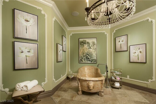 Building Photo - 8801 Palm Greens Ct