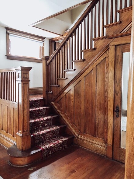 Building Photo - 1882 Loras Blvd