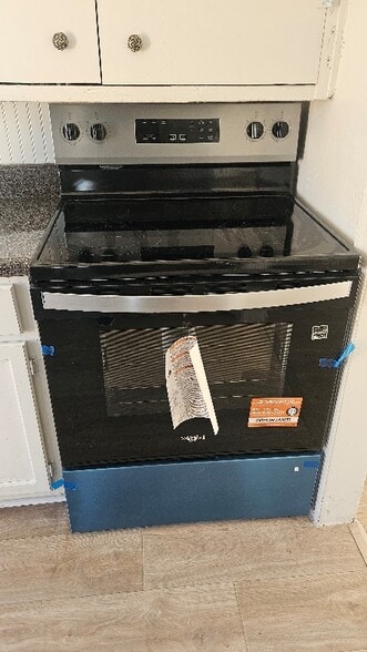 Building Photo - 1372 Ridge Rd