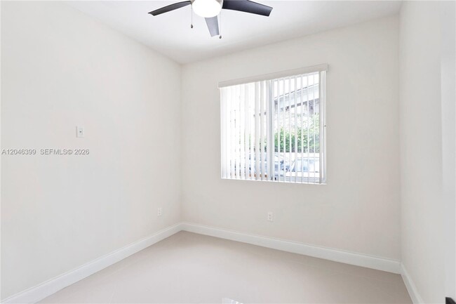 Building Photo - 1252 NW 39th St