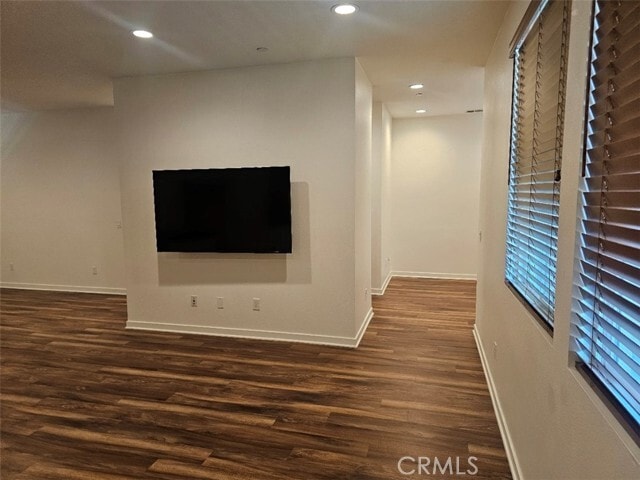 Building Photo - 371 N Bellarose Way