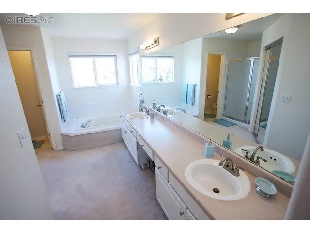 Building Photo - 2707 Limestone Pl