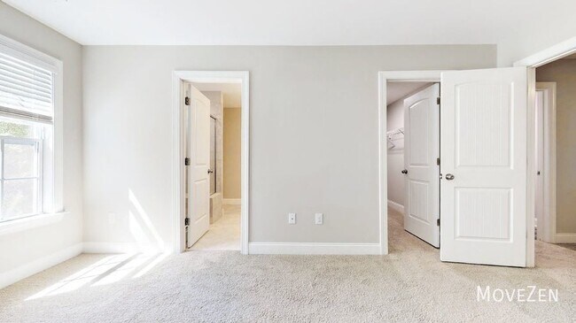 Building Photo - 541 Barneswyck Dr