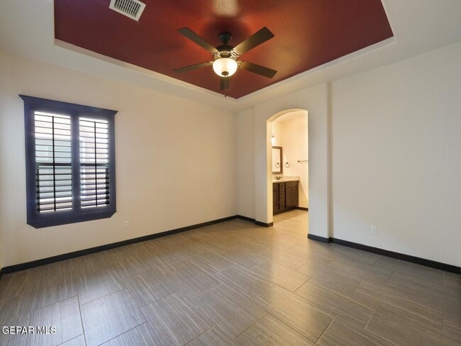 Building Photo - 11629 Grotto Bay Ct