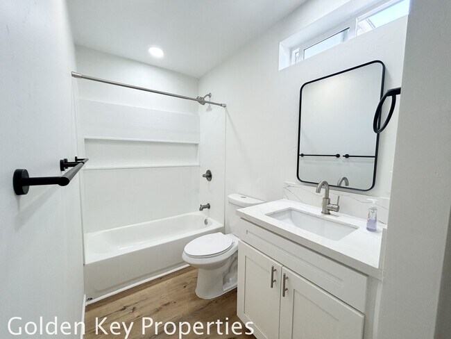 Building Photo - Welcome to your beautifully renovated sing...