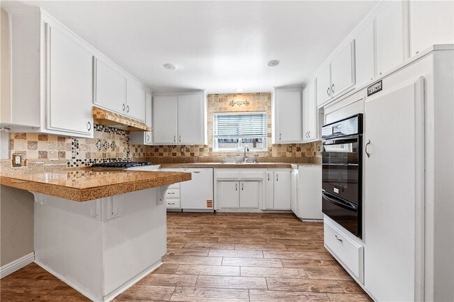 Building Photo - 17239 Santa Suzanne St