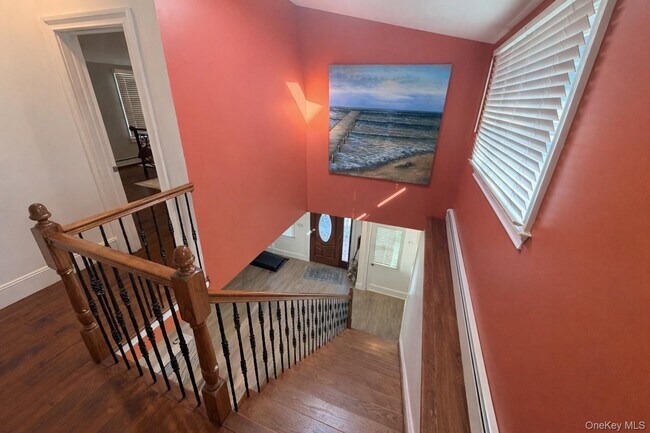 Building Photo - 65 New Hampshire St