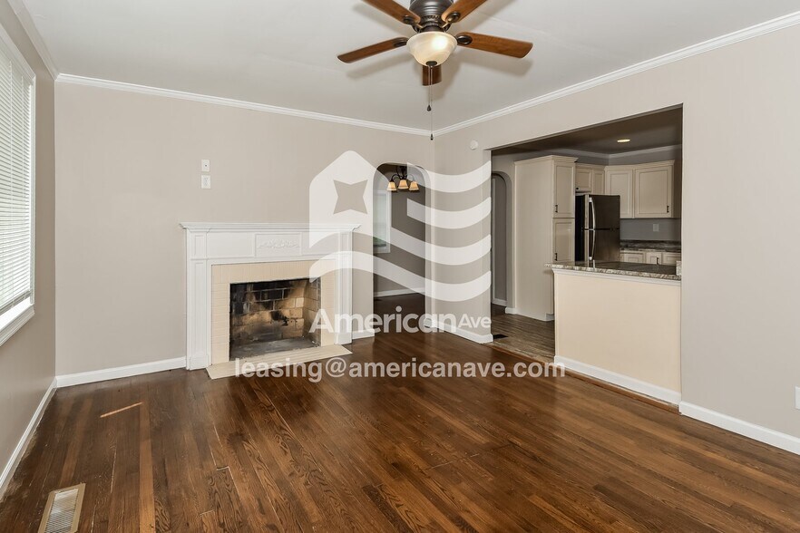 Building Photo - 1311 3rd St