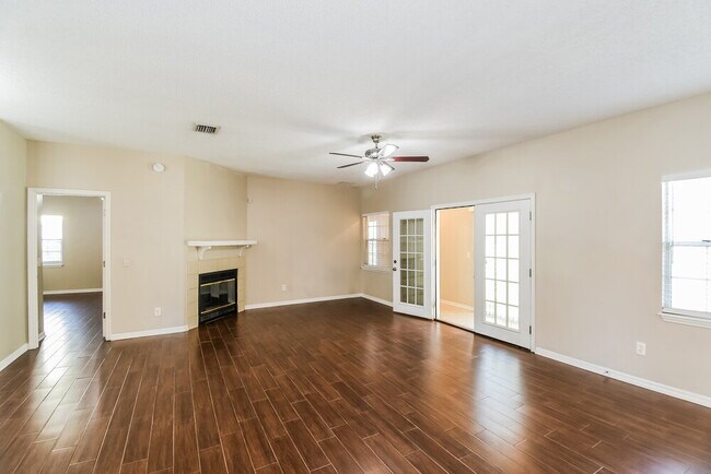 Building Photo - 8895 Chambore Dr